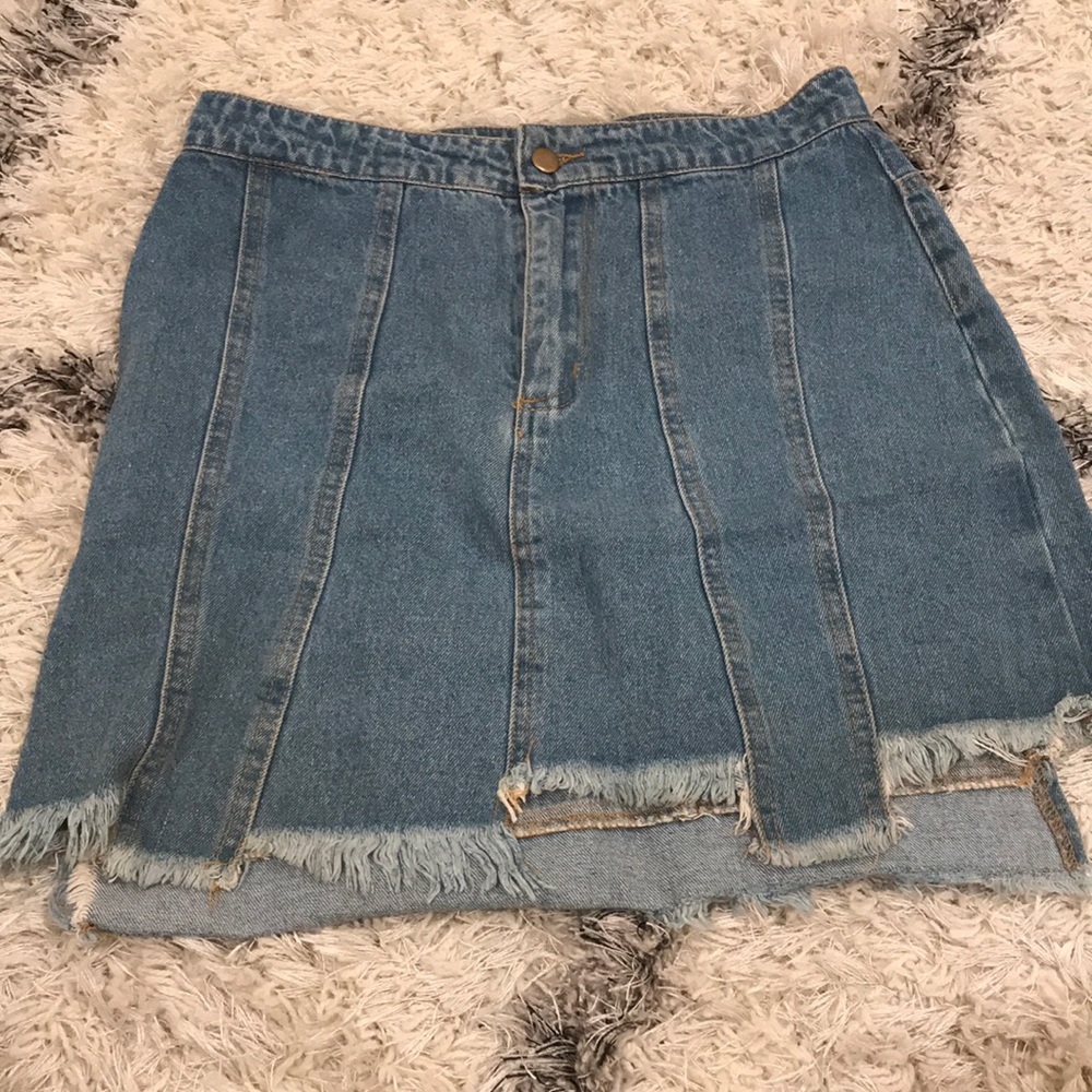 Unique denim skirt!